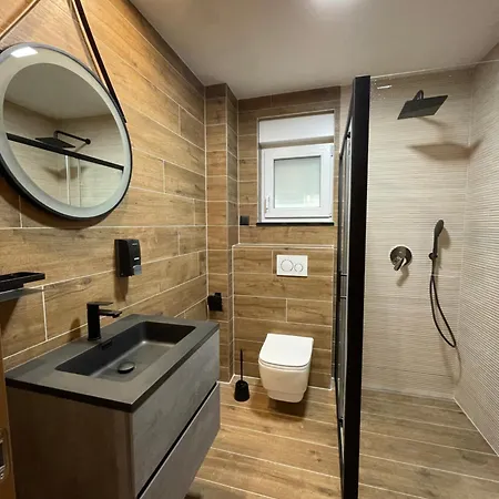 Mariva - 24 Makarska