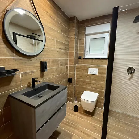 Mariva - 24 Makarska